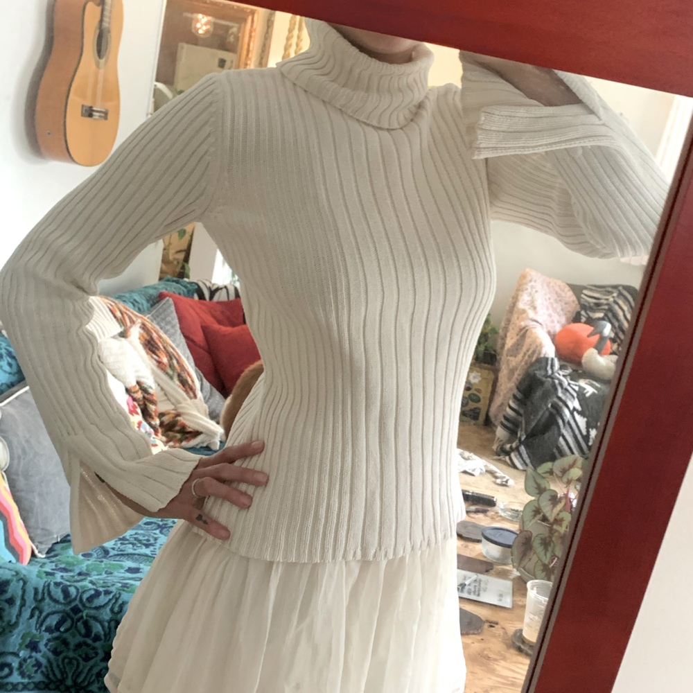 CK 100% Cotton Turtleneck with flared sleeves